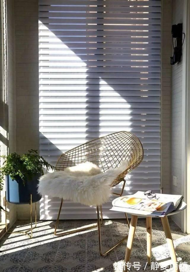 阳台|越来越多人阳台不铺瓷砖，如今用它来代替，太聪明了