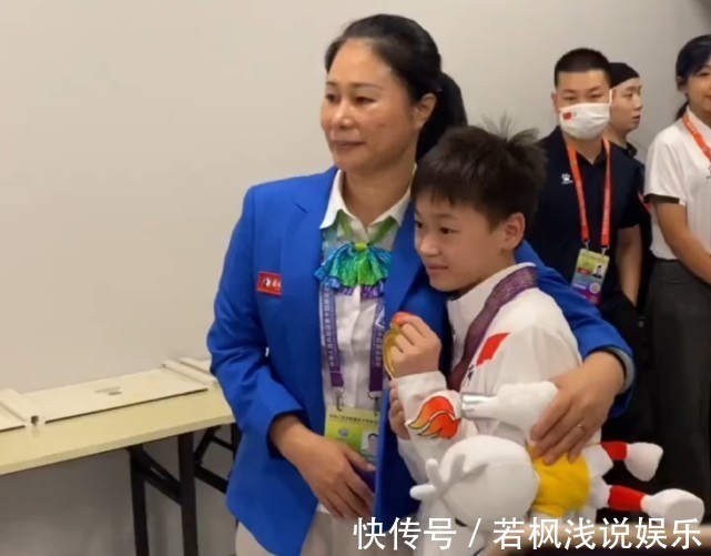 奥运会|全红婵连夺三金,还打破世界纪录,为何排名却是第18?工资真涨了