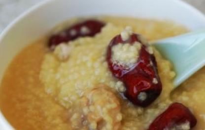 常喝小米粥能養(yǎng)胃,但很多人都煮錯了,難怪煮出來不黏稠