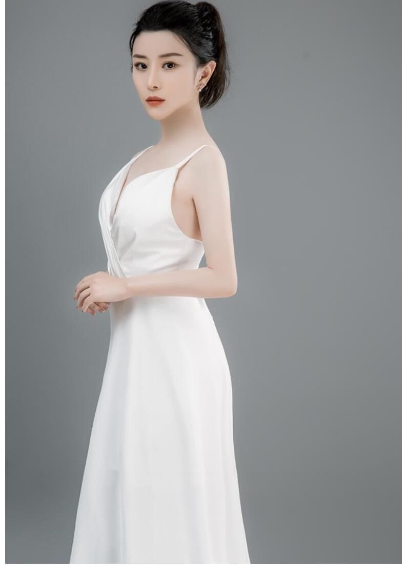 周文淇唱响星梦盛典 挑战高难度《传奇》惊喜夺冠