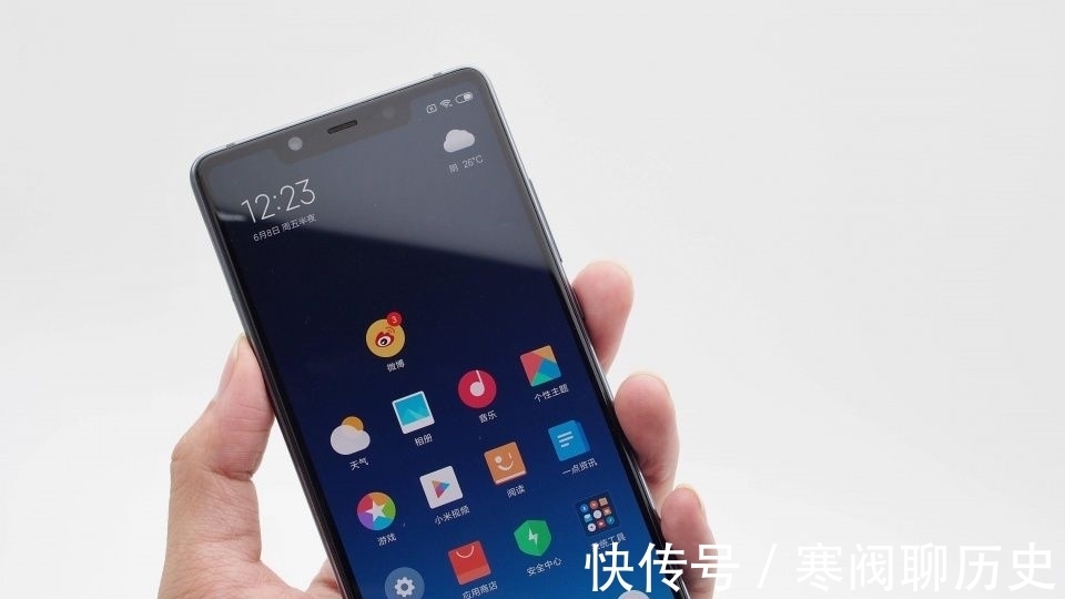 区别|华为跟荣耀到底有什么区别?被华为卖掉之后还值得买吗?