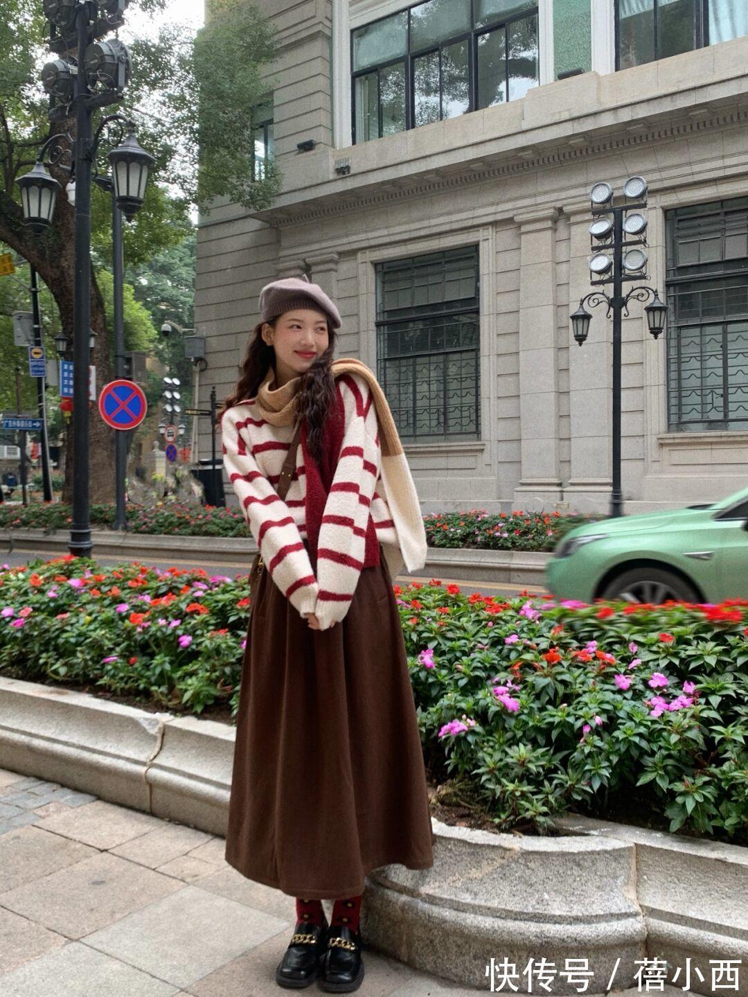 洋气|新年穿“毛衣”才洋气,单穿叠穿都好看,让你演绎不费劲的高级