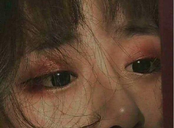 女生想有“婴儿鼻”晨起坚持3个习惯，或助你远离“草莓鼻”