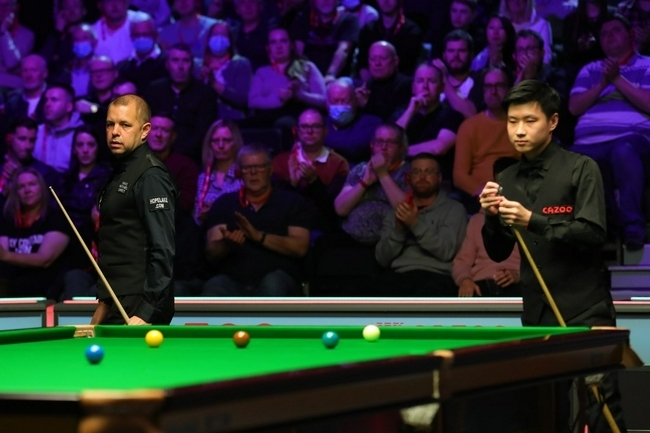 決賽|誰將成第四位非英國冠軍?趙心童進(jìn)英錦賽決賽 2位95后都有機(jī)會(huì)創(chuàng)歷史