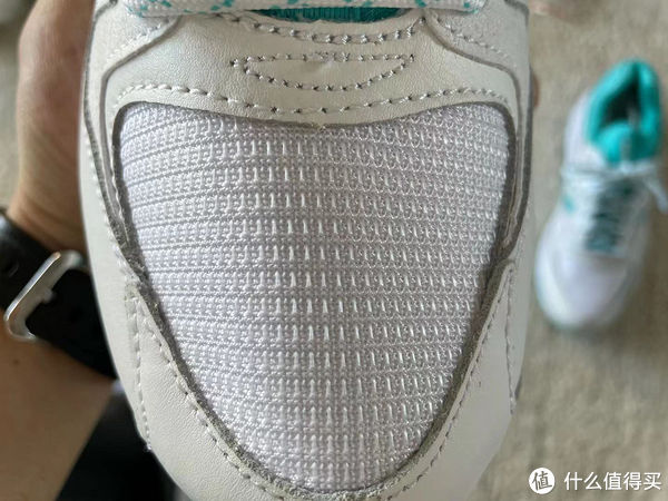 配色|Sneaker 篇一百一十八：Saucony Azura OG和Grid 8500开箱
