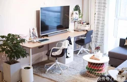 电视背景墙|把书桌放进客厅,没有书房的小户型,没理由不这样做