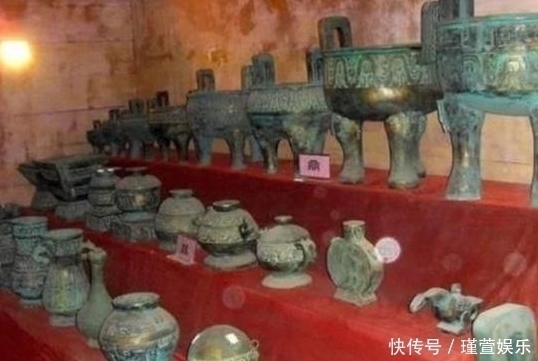 老农修猪圈意外挖出186具尸骸,检查后专家秦始皇祖坟找到了