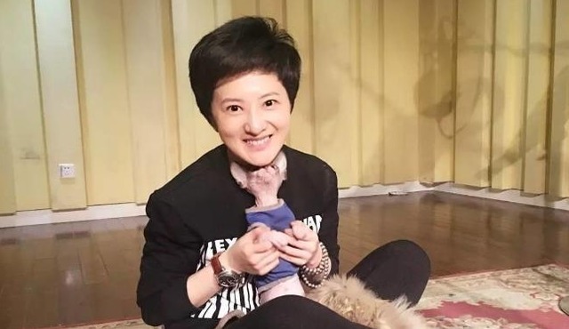 本可以靠外表 却偏偏选择才华 北大才女金铭的不同寻常之路 全网搜