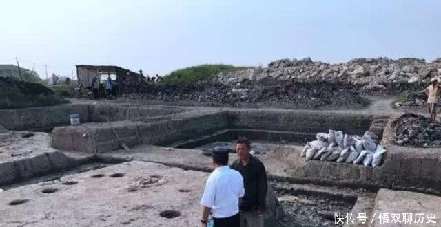 这个遗址发现烧土块,上有神秘印痕,证明七千年前就有席子的存在