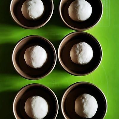 上桌前不被看好的汉堡胚，吃完却逆风翻盘