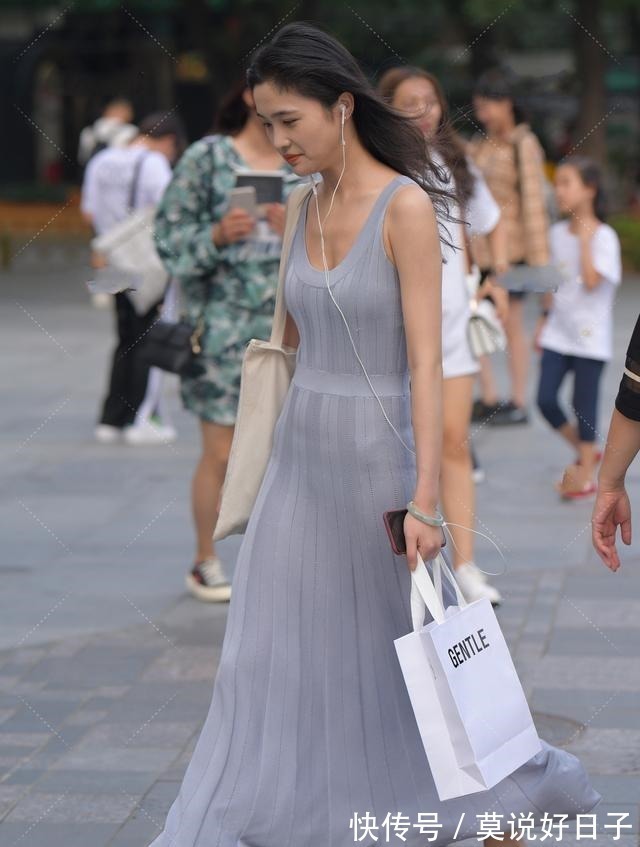 性感 雾霾蓝针织长裙,时尚大气,成熟性感超长连衣裙!