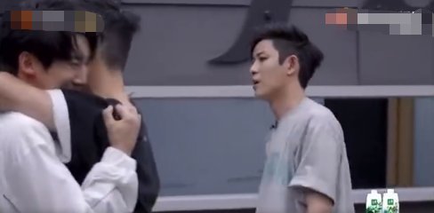 李克勤|梁漢文：都是哥哥中的倒數，他卻跟著大灣區(qū)晉級，這公平嗎？