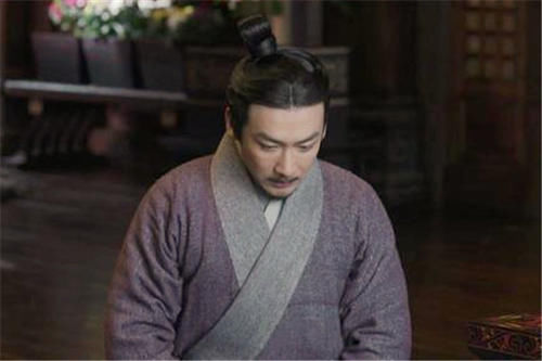  嫪毐|“大秦赋”中赵姬问嫪毐：你都会什么呀？嫪毐：小人精通骑马