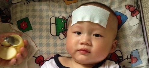 孩子|65婆婆让5岁男童坚持喝“苹果山楂水”,消除积食,现在怎么样?