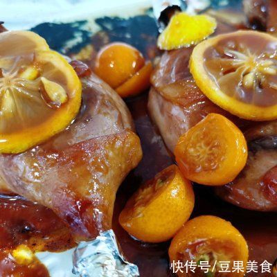 大人小孩都爱吃的鲜果烤鸭腿，学起来