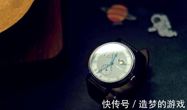 礼盒 年轻人的第一枚机械中国芯海鸥机械表月相礼盒体验分享!