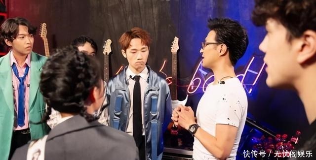 好声音夺冠后再次参赛,第一轮就被淘汰出局,被“打脸”的是谁