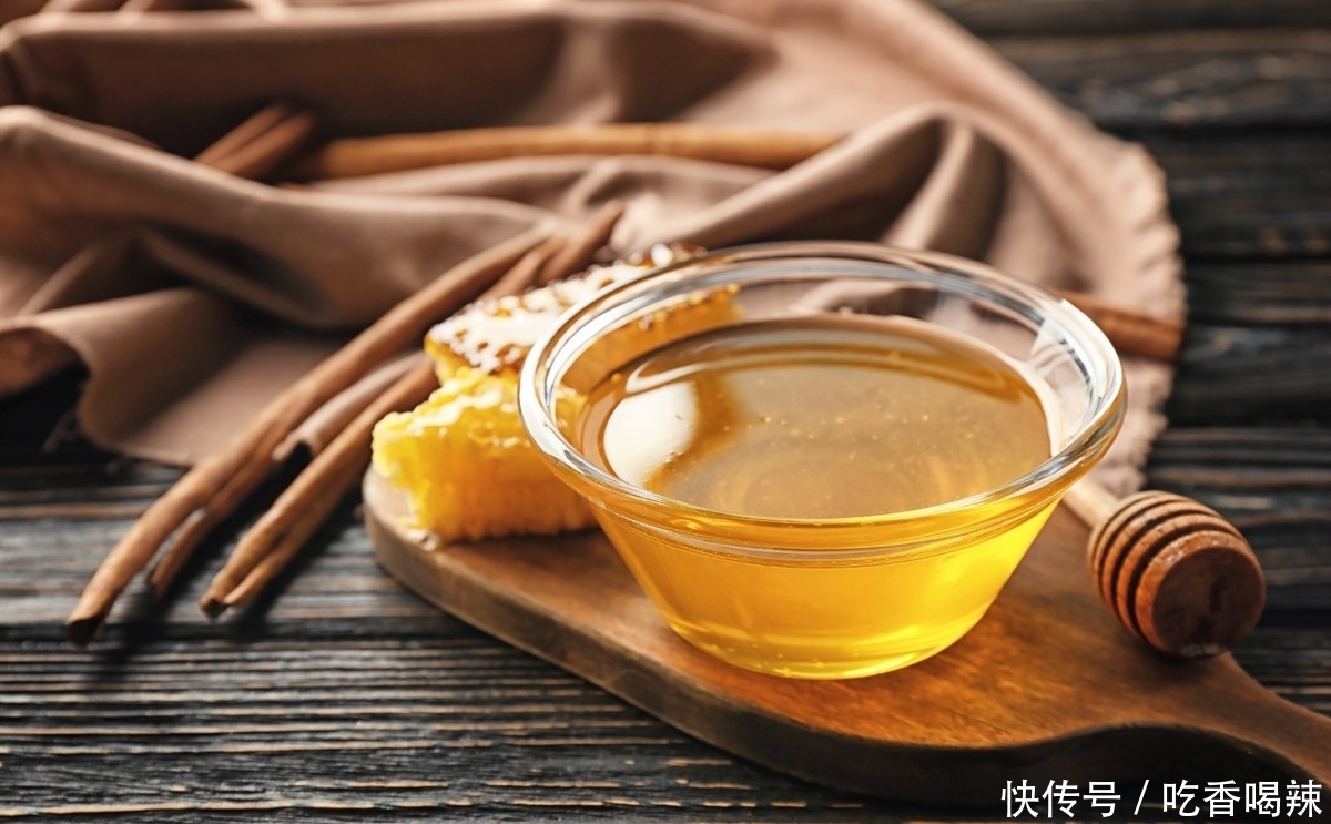  陈皮搭配|橘子皮晒干了就是陈皮？橘子皮当陈皮泡水？当心吃坏你的肚皮！