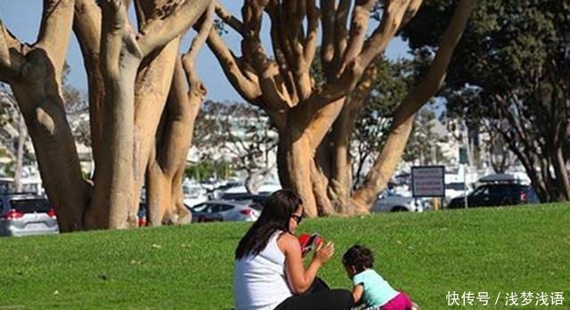晒黑|孩子隔玻璃晒太阳能不能长高这些“晒娃”误区,很多宝妈都中了!