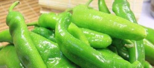 毒素|30岁女性要学会常吃3种食物,排出毒素,滋养卵巢,更显年轻态