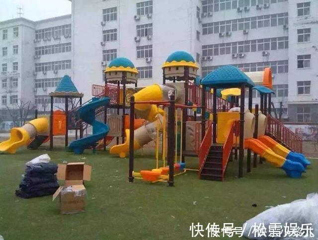 学校|宝妈闯入贵族幼儿园,拍下“天价”午餐发班级群,家长就这