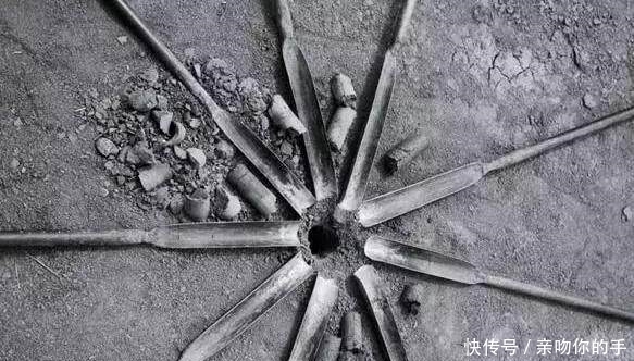 古墓机关埋地下千百年连铁器都生锈,真的还会有千年不朽的机关吗