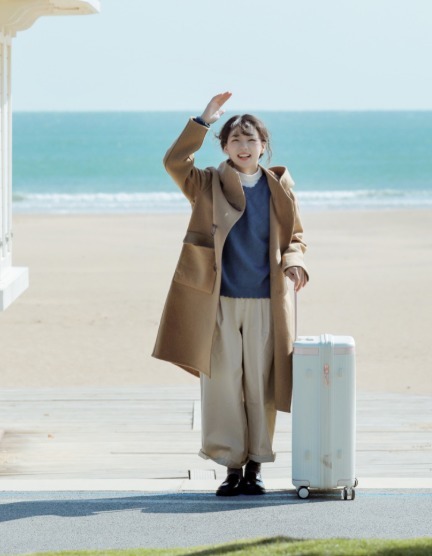 棕色大衣 棕色大衣烂大街?学博主这样搭配,158cm也能穿出强大气场!