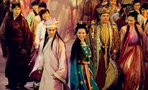 在历史上|电影中有8个老婆的唐伯虎,在历史上到底是什么样的?