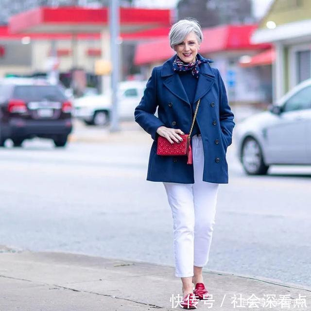 60岁才是女人的起点 看美国老奶奶的时髦搭配 减龄又自然