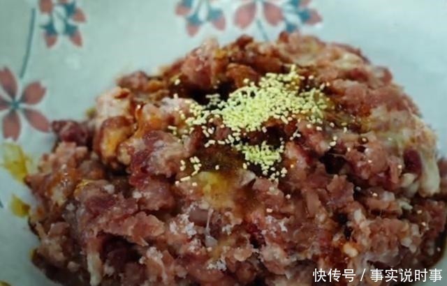 白菜|饺子馅好吃有秘诀，教你饭店不外传的配方，肉馅鲜嫩多汁无腥味！