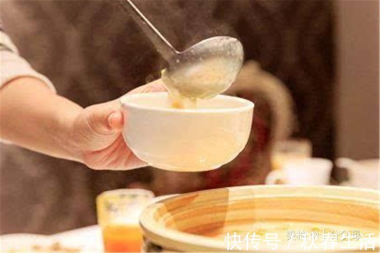 饮食|女人在怀孕阶段,尽量远离4类食物,易影响胎儿发育、带来损伤
