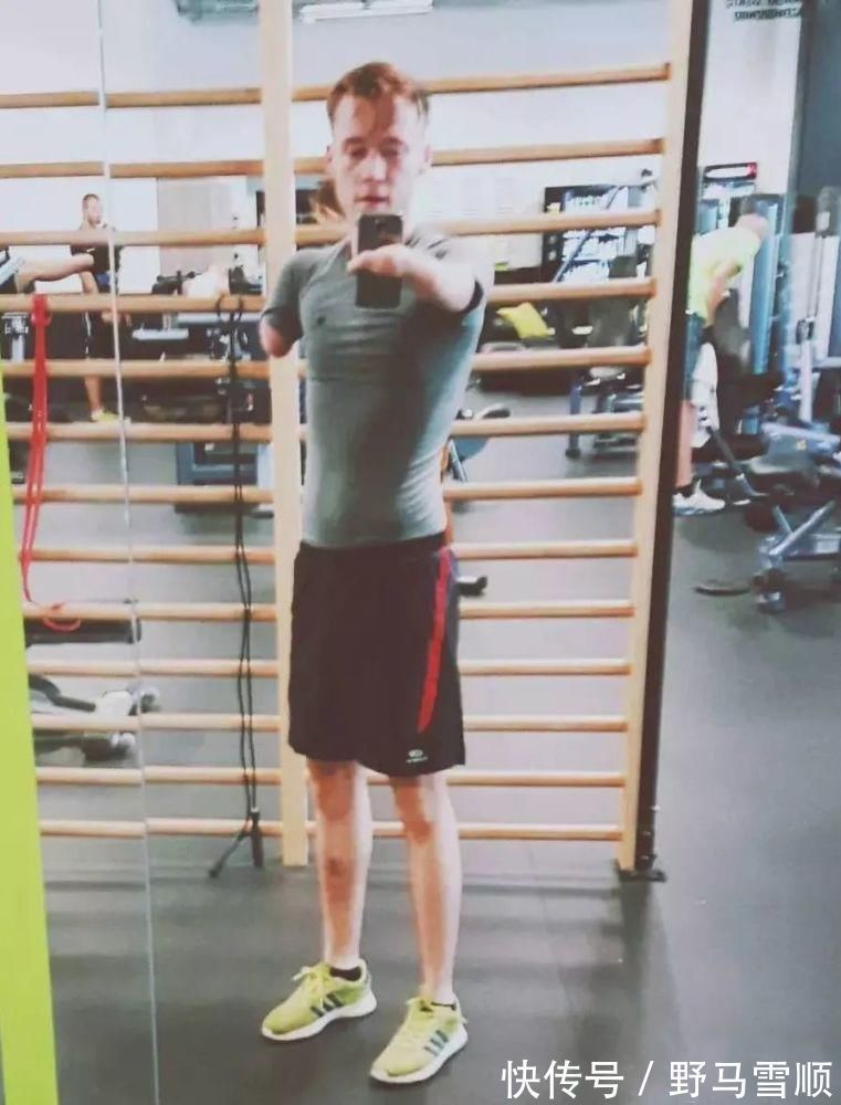 维也纳$身残志坚:没有双手的他,画出令人惊叹的铅笔肖像