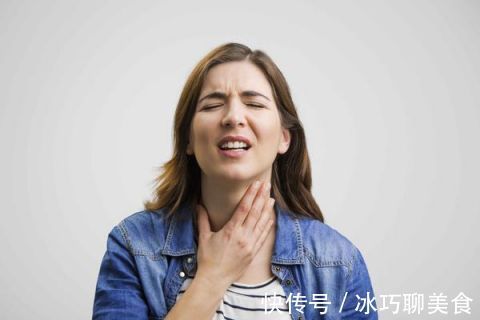 喉咙痛|喉咙痛若伴有4种情况，或是食管癌的信号