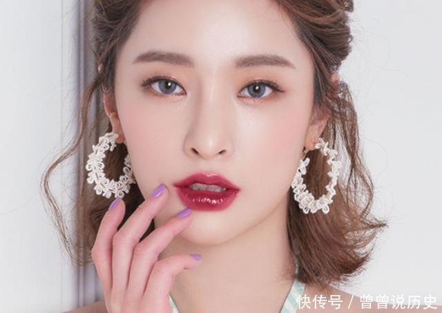 女人再忙也要记住出门尽量化淡妆,教你正确顺序,效果快又好看