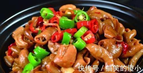 七十二变$法国哥哥来中国看弟弟,一上餐桌就愣了:你们这是在吃啥?