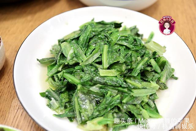 不含糊|高考生的晚餐不含糊,快手妈妈25分钟搞定4菜1汤,荤素搭配合理