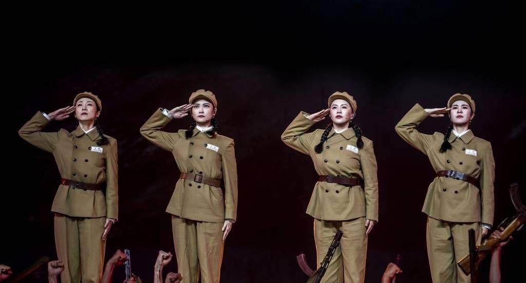 文艺|众多川籍演员献歌《伟大征程》文艺演出李丹阳：将铭记终生