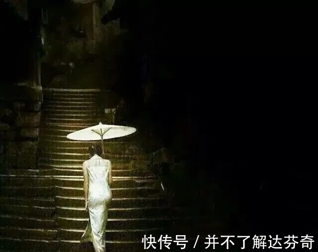 笔尖!时光,是一首回眸的诗