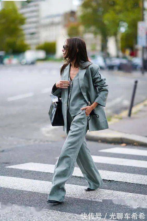 套装|一身同色,永不过时的高级感