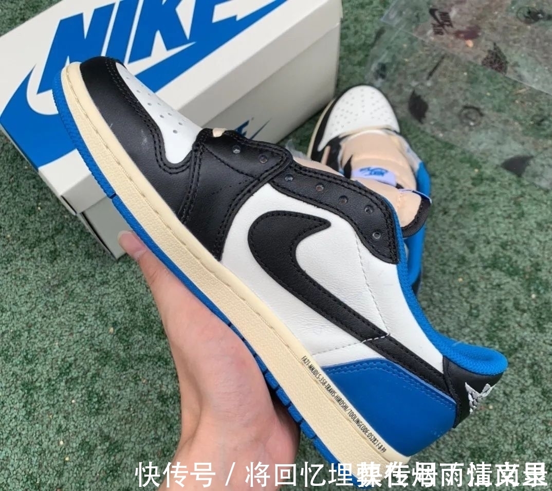 正品 藤原浩倒钩闪电aj1最强横向对比测评 中底拉邦皮料剪裁差的是正?