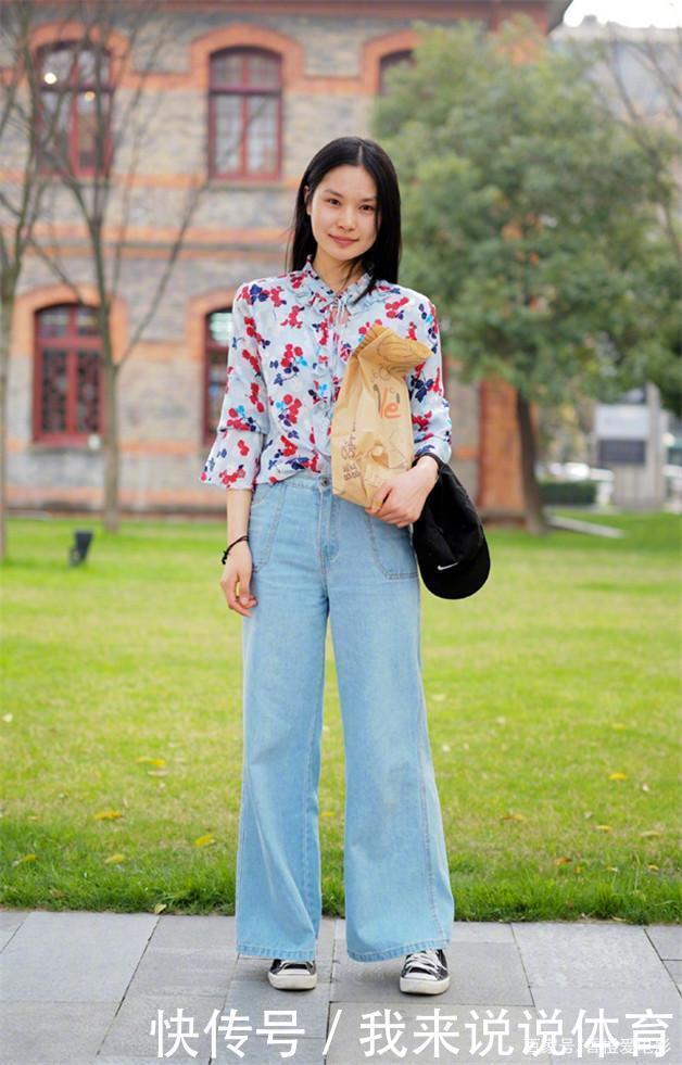 美女街拍穿搭愿天上的每一个流星,都为你而闪耀天际