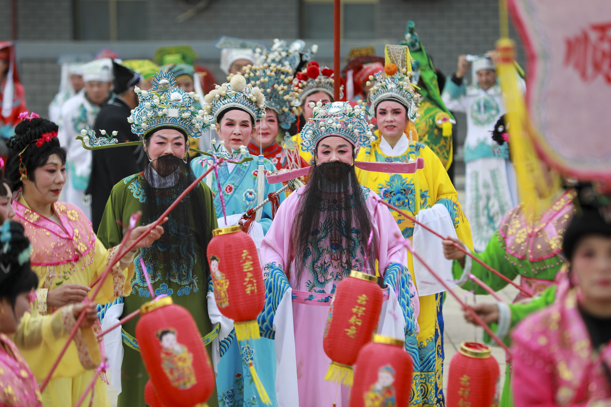 宁波市|元宵踩街里的北仑郭巨年