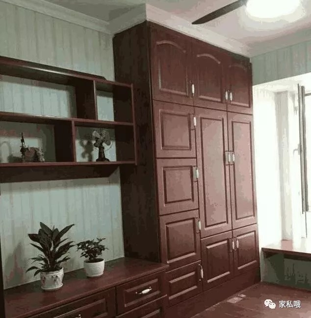 装修|表姐砸32万装修的美式新家,我一进门就被吓到了,这也太不吉利了