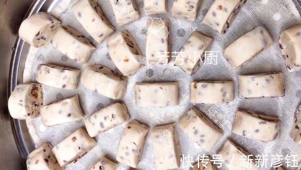 糯米|一碗糯米粉，教你做红豆糯米糕，亲戚来的时候，女人多吃补气补血