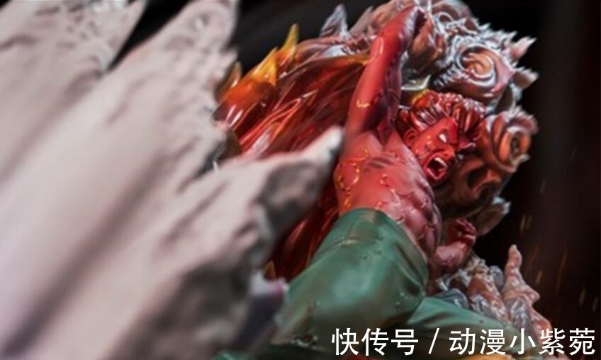 手办|火影：凯皇一脚封神手办，看到狼狈的斑爷，凯想跳舞？