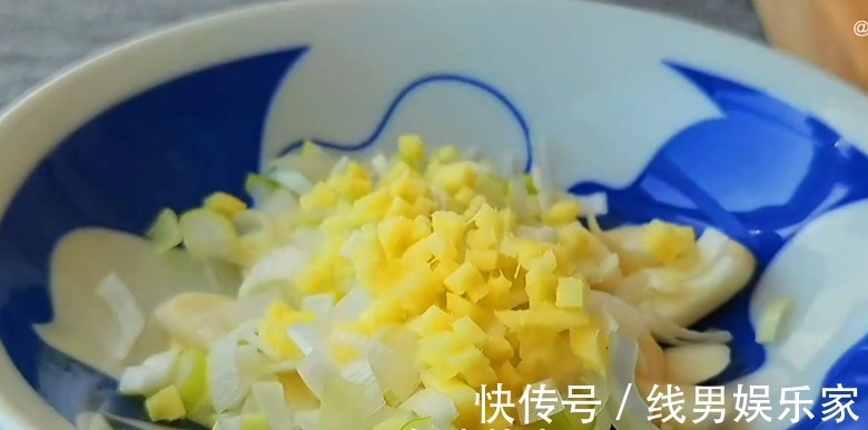 脆嫩|炒西兰花，最忌直接炒和焯水了，教你3招，脆嫩入味，营养不流失