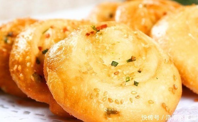 面团|油饼怎么做又酥又好吃吃客的你真的知道吗看老奶奶的制作流程