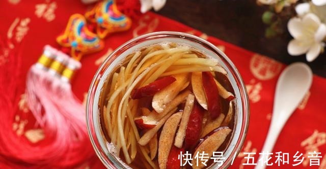 冬季,把红枣和生姜一起煮,没想到这么厉害,很多人不懂有啥用!