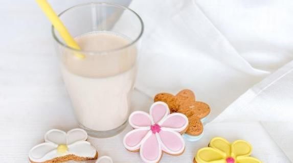 绝经|女性绝经后,补充2种物质,可预防骨质疏松!早知早受益