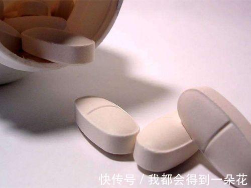 睡眠质量|女人长期失眠,跟“吃”有很大关系,改掉3种吃法,一夜好眠